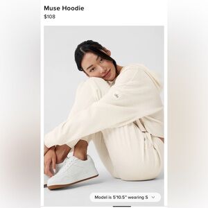 Alo muse set - top and bottom - size S